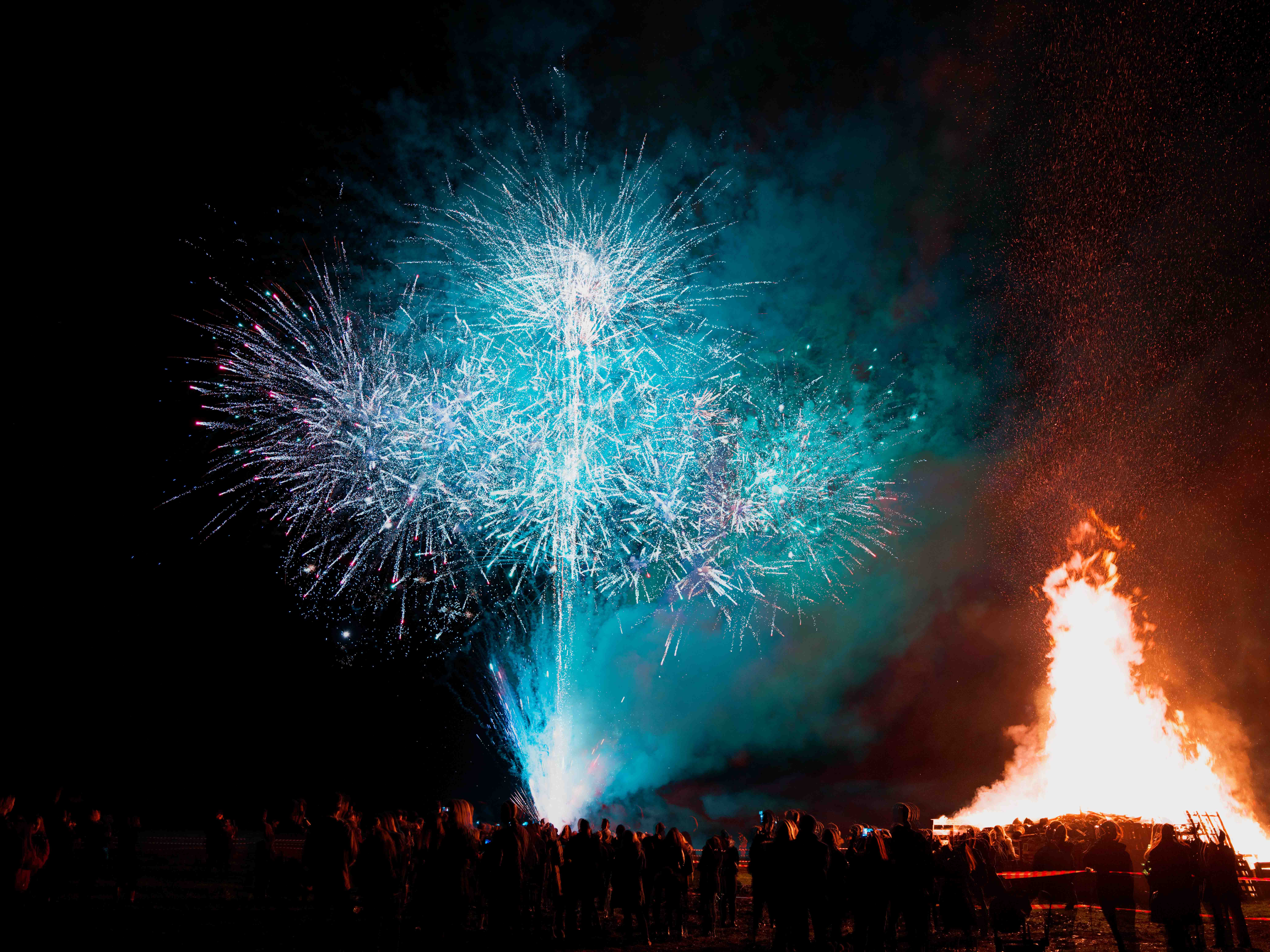 Iconic Luxury Hotels Firework Evening